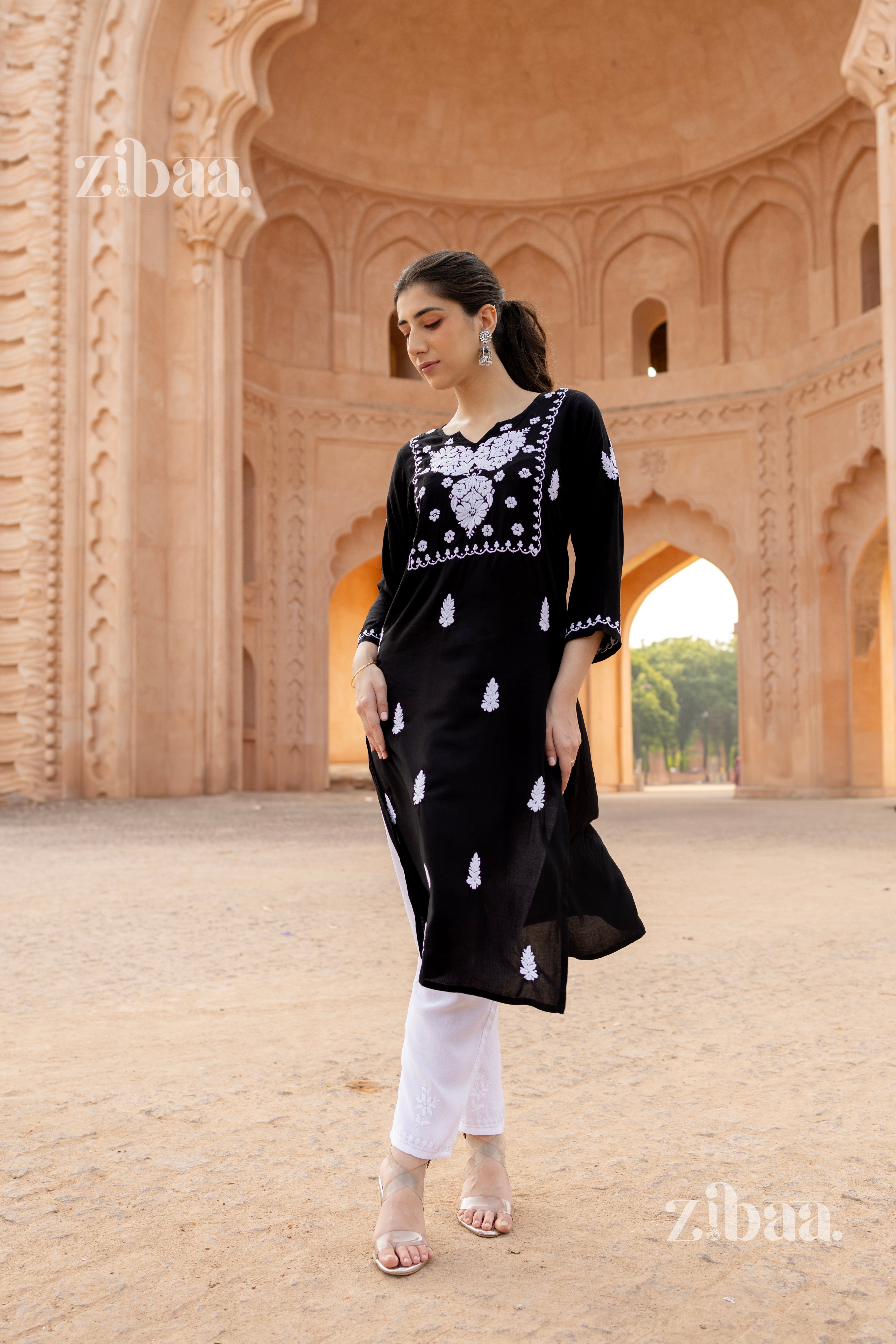 Maaya Modal White & Black Chikankari Kurti