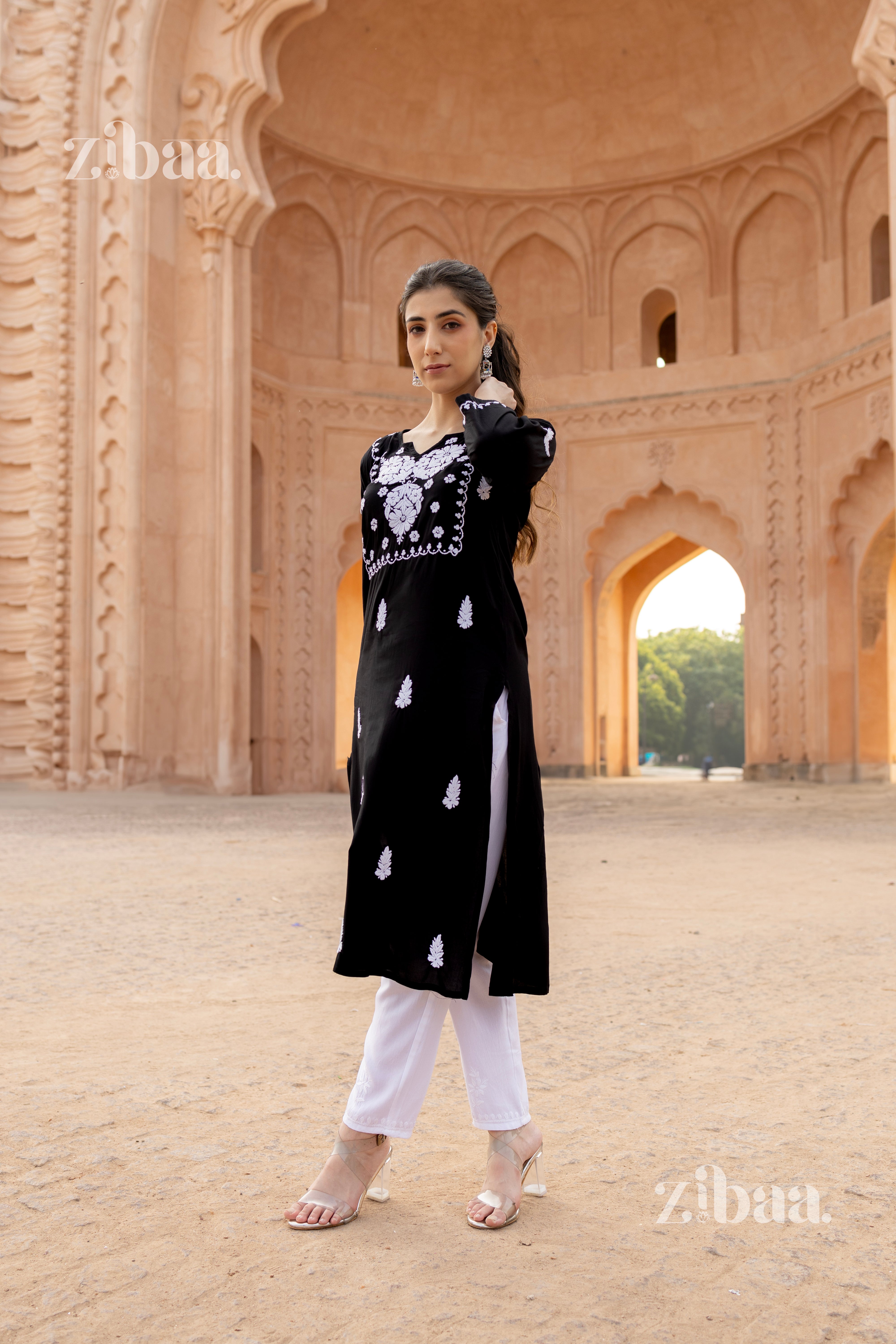 Maaya Modal White & Black Chikankari Kurti