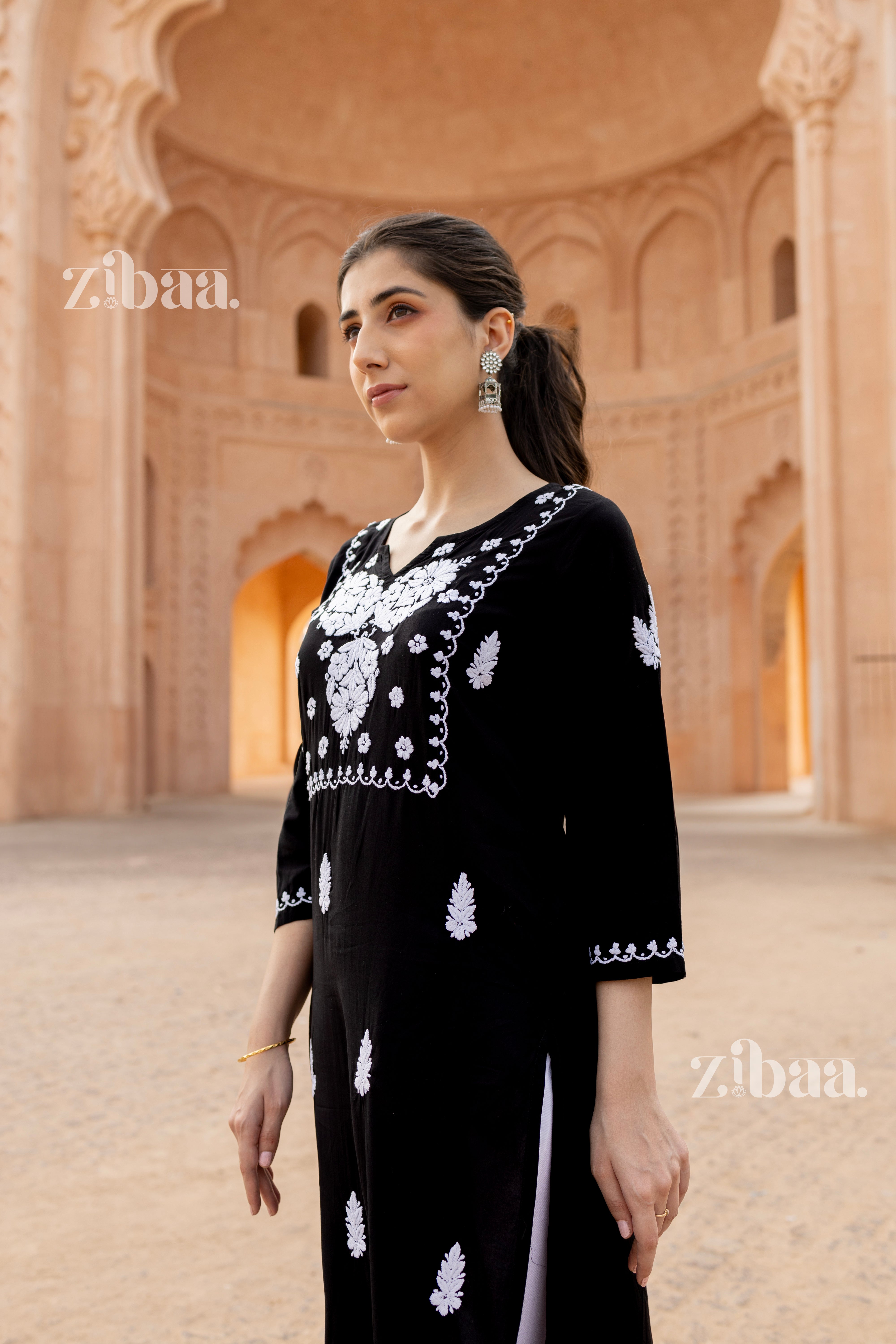 Maaya Modal White & Black Chikankari Kurti