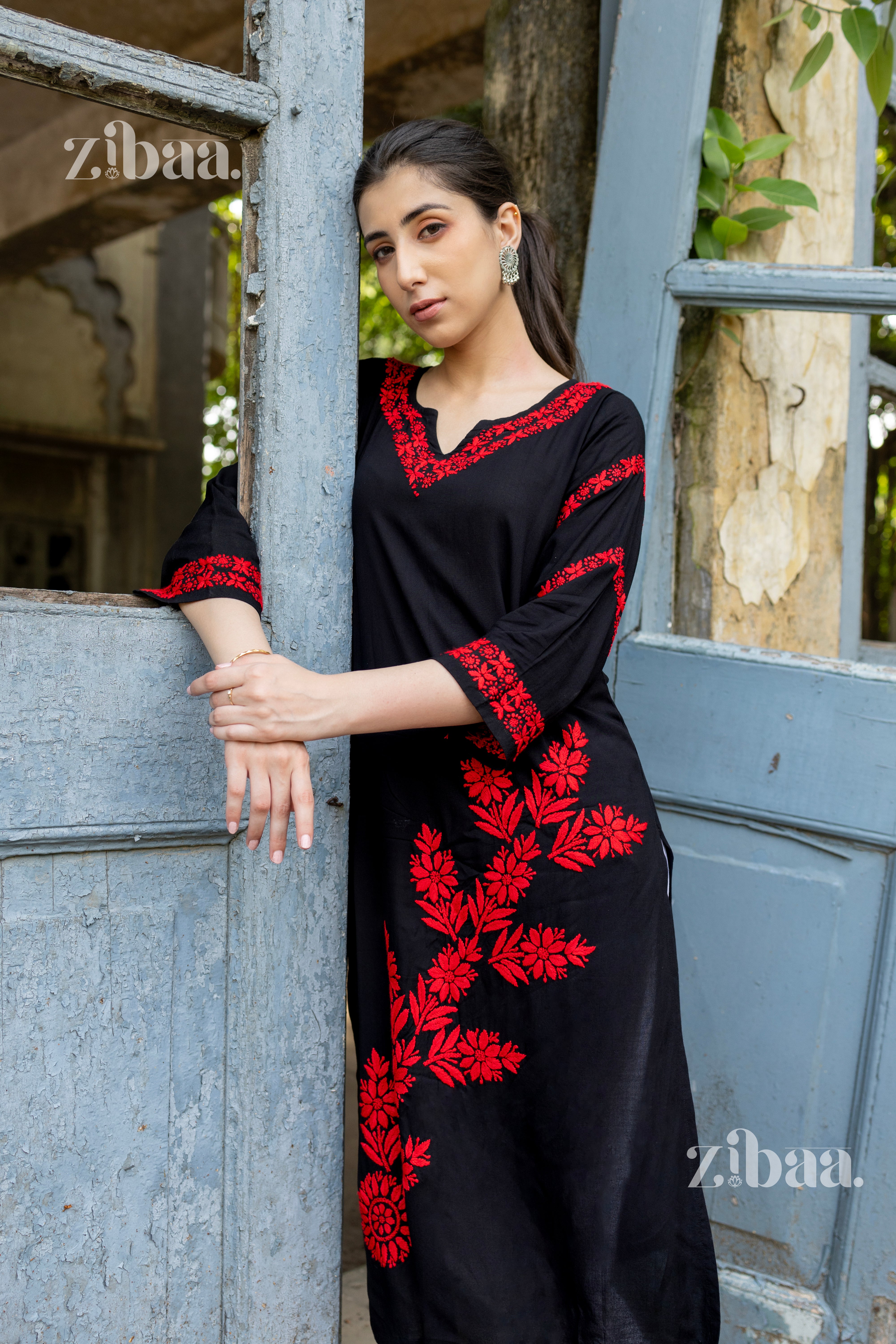 Maaya Modal Red & Black Chikankari Kurti