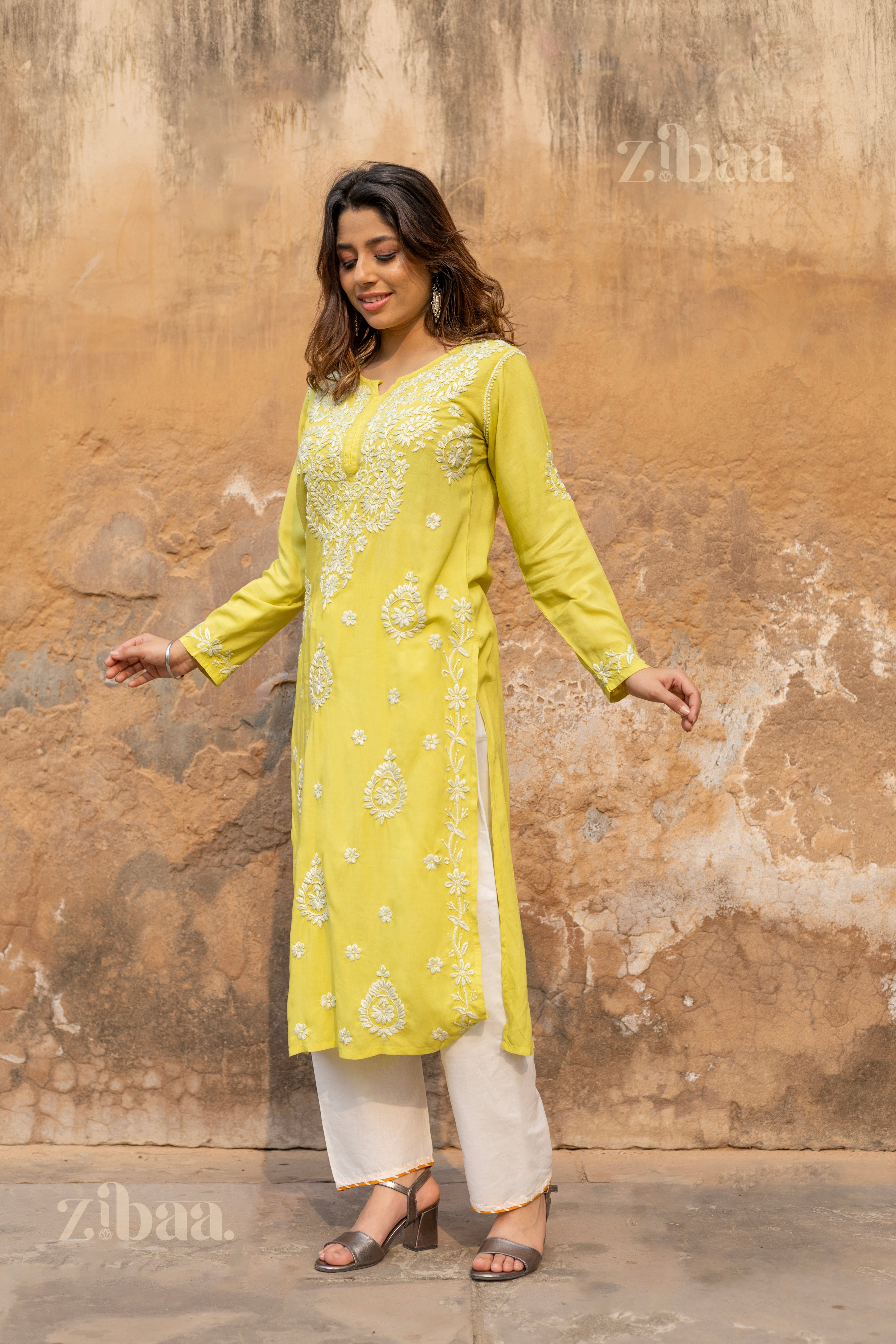 Aiyana Modal Olive Green Long Chikankari Kurti